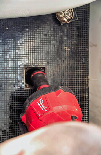 https://blockeddrainstuarthill.com.au/uploads/2025/07/blocked-shower-drains-49713.jpg